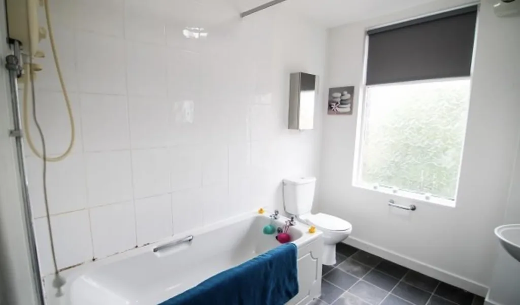 4 bedroom terraced house for rent