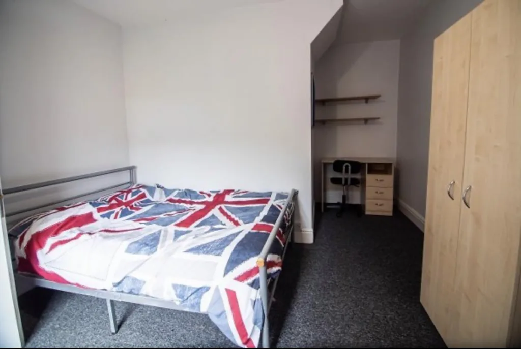 4 bedroom terraced house for rent