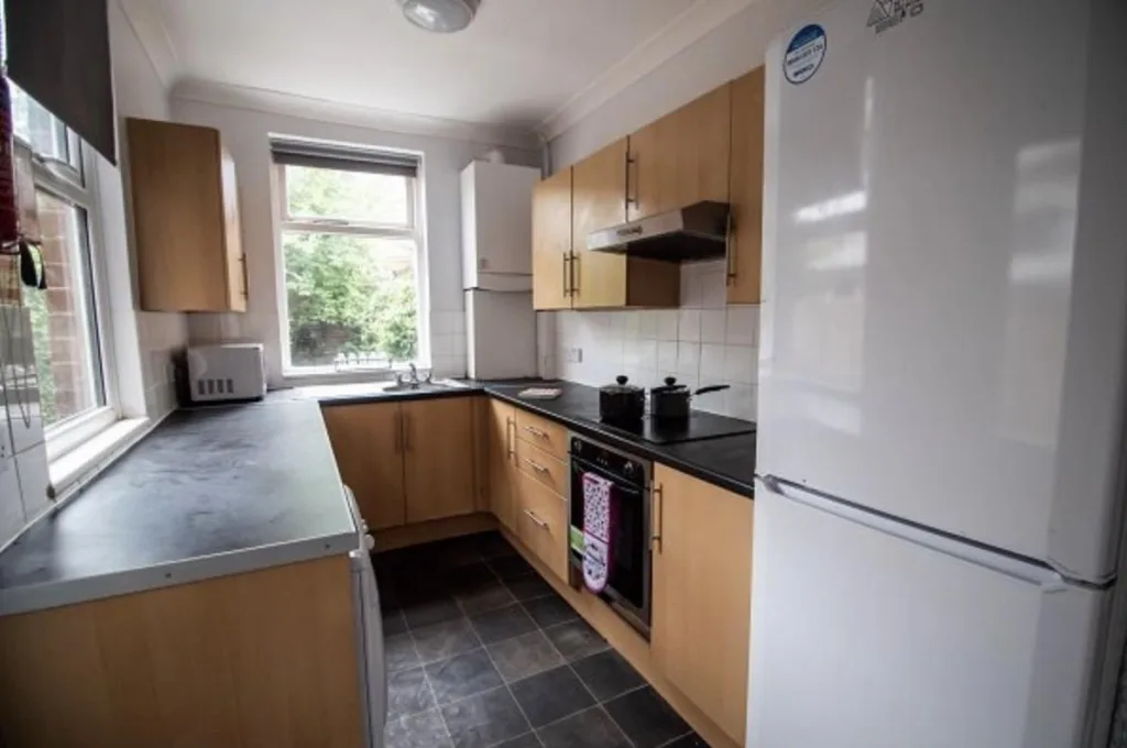 4 bedroom terraced house for rent