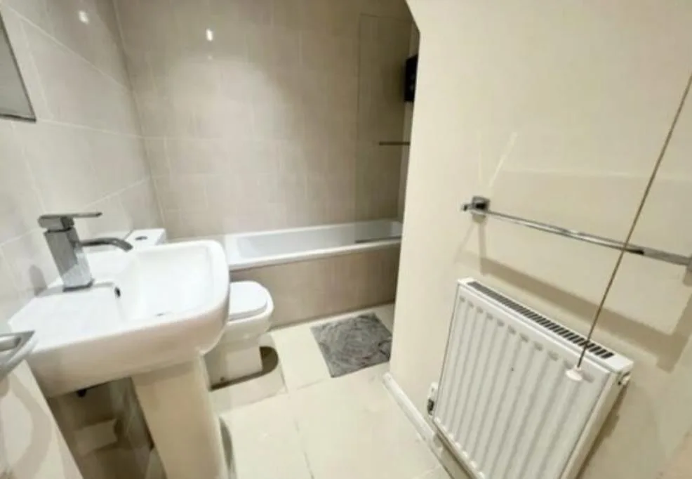 4 bedroom terraced house for rent