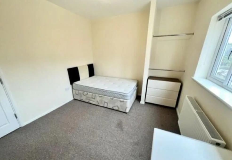 4 bedroom terraced house for rent