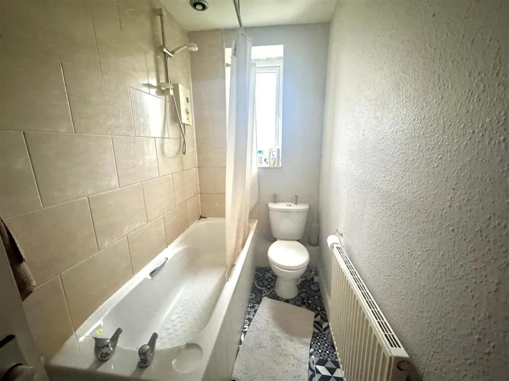 4 bedroom terraced house for rent