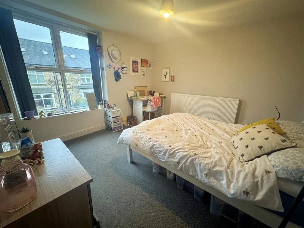 4 bedroom terraced house for rent