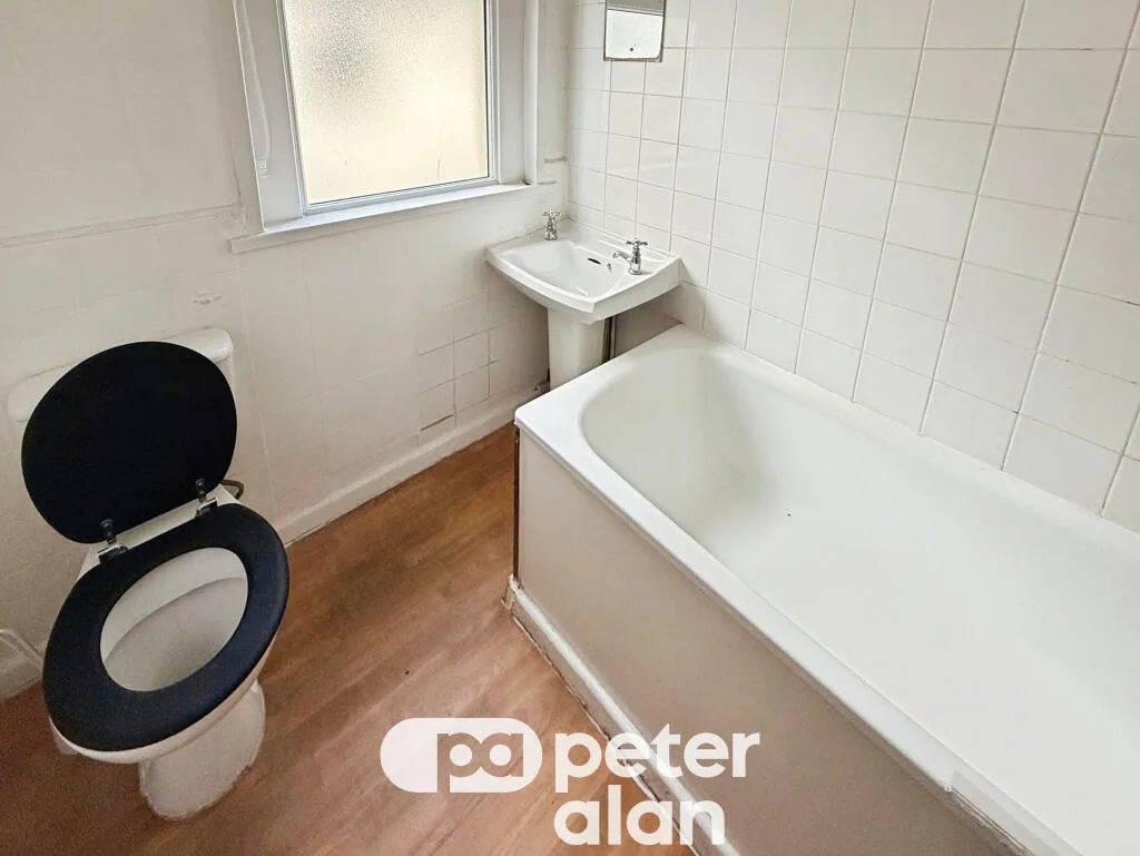 5 bedroom house for rent