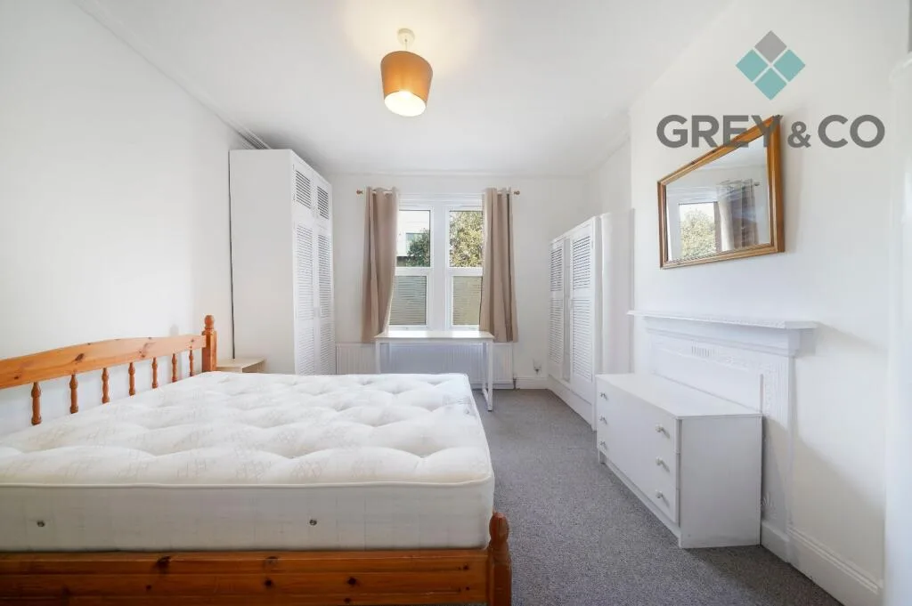 3 bedroom flat for rent
