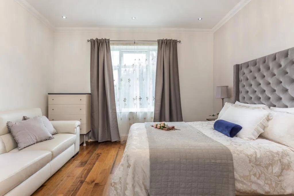 8 bedroom detached house for rent