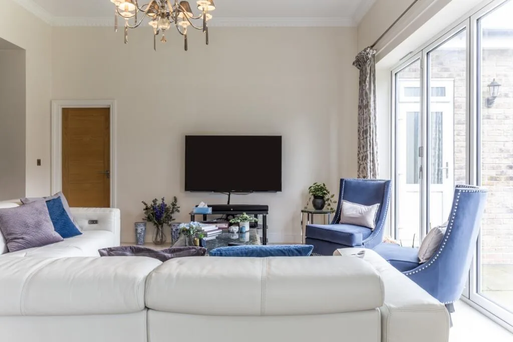 8 bedroom detached house for rent