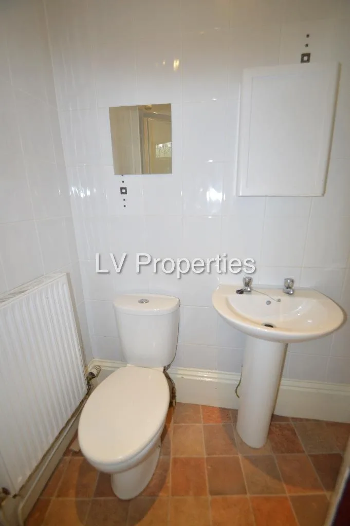 12 bedroom terraced house for rent