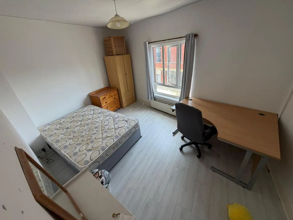 5 bedroom apartment for rent