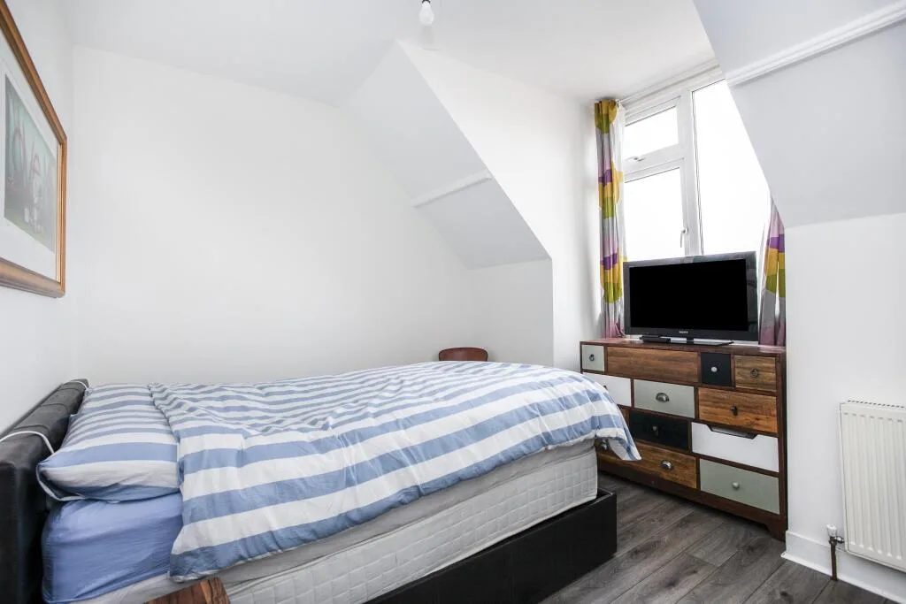 4 bedroom duplex for rent