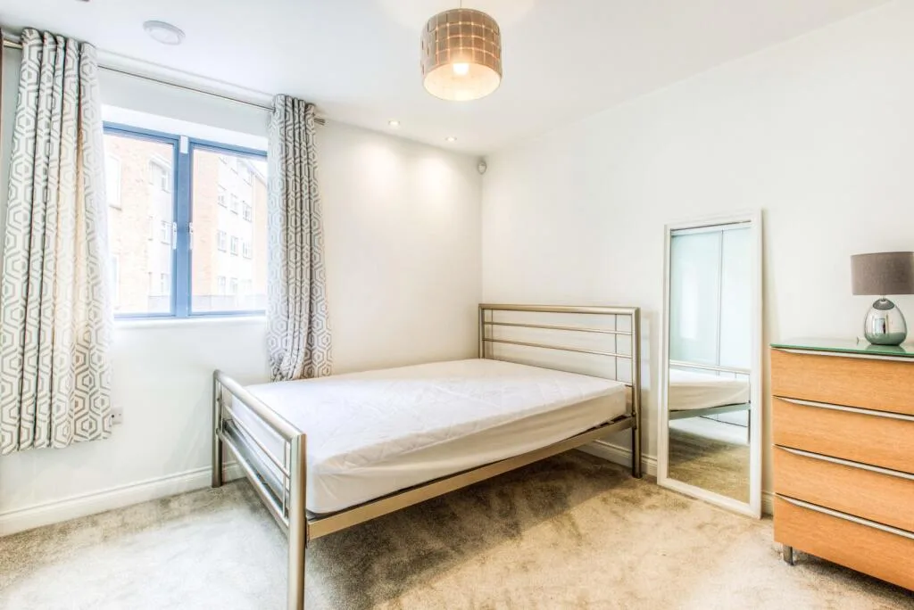 2 bedroom house for rent