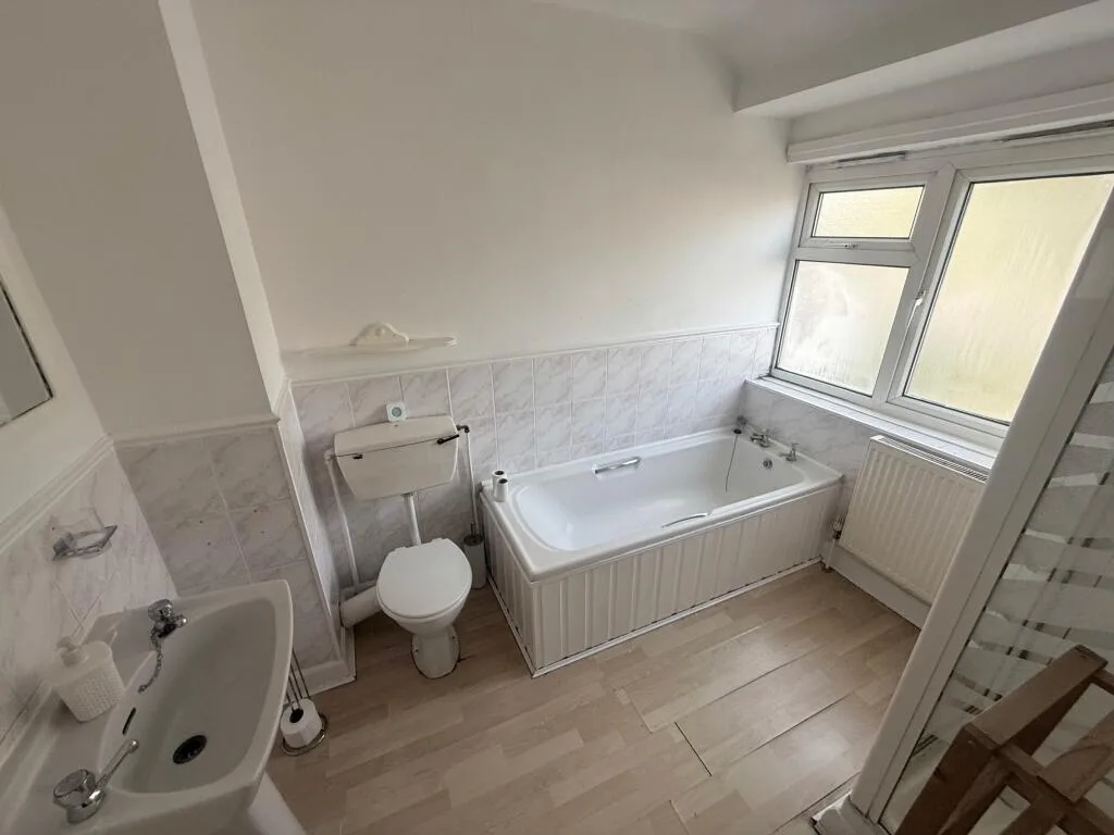 2 bedroom terraced house for rent