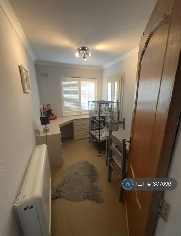 2 bedroom maisonette for rent