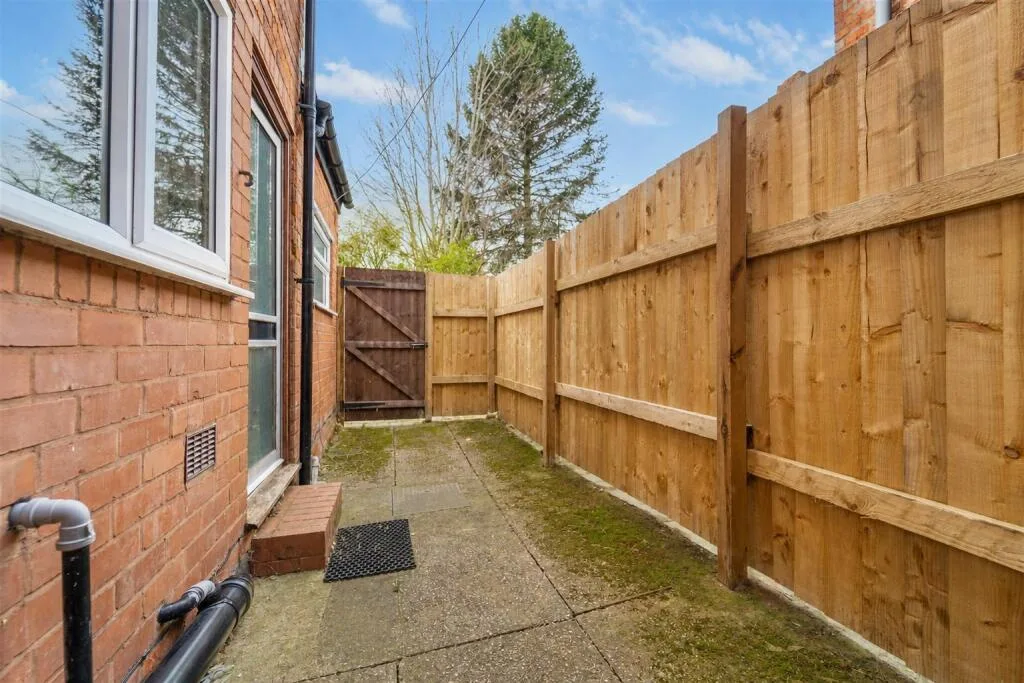 1 bedroom property for rent