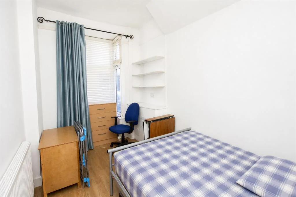 4 bedroom house for rent