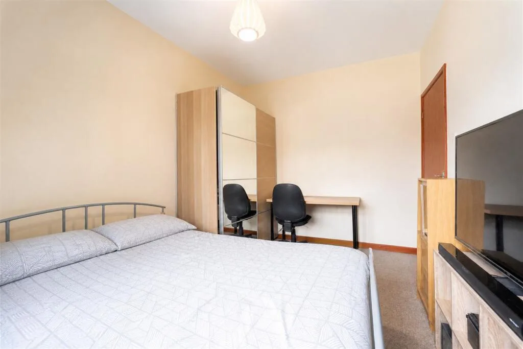 4 bedroom house for rent