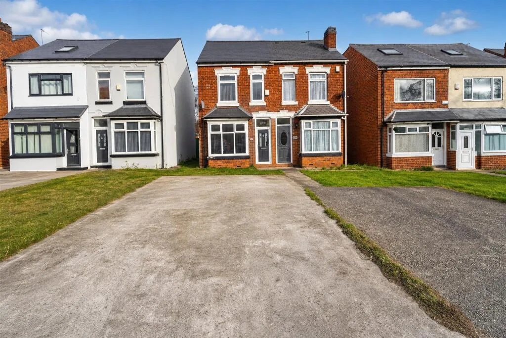 4 bedroom house for rent