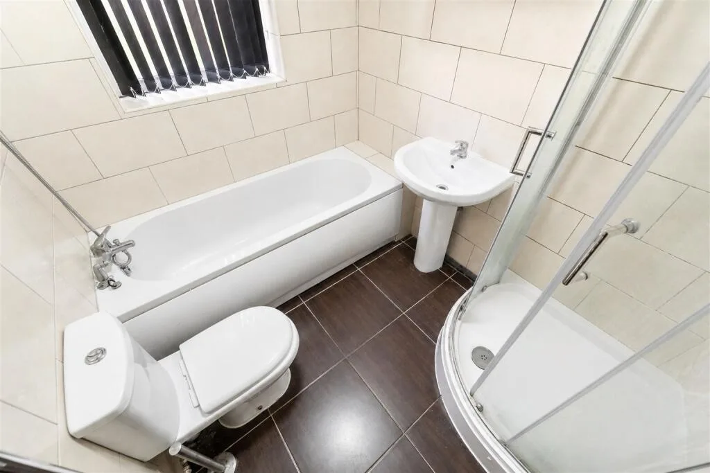 4 bedroom house for rent