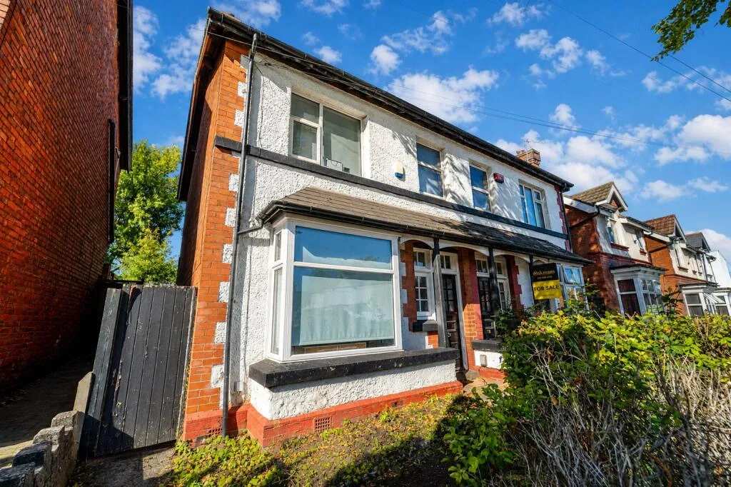 2 bedroom semi-detached house for rent