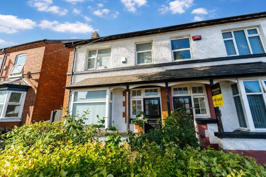 2 bedroom semi-detached house for rent