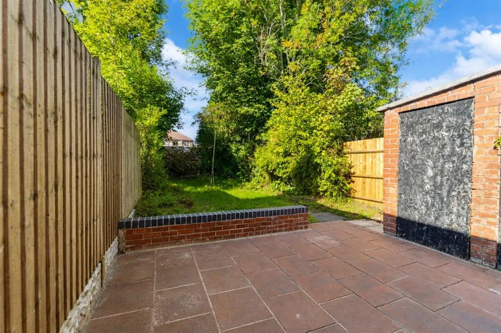 2 bedroom semi-detached house for rent
