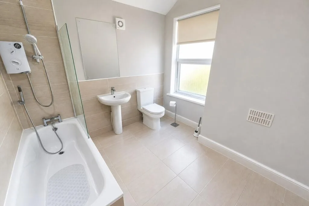 2 bedroom semi-detached house for rent