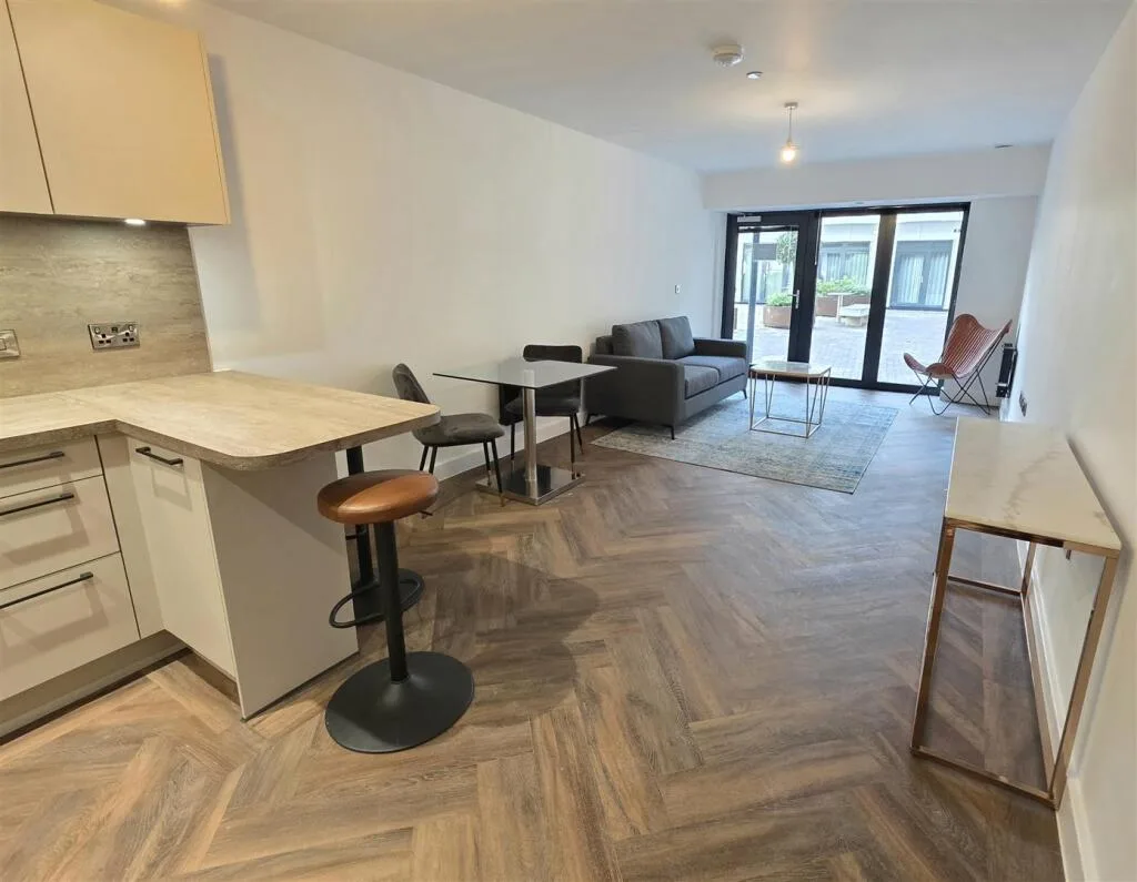 1 bedroom apartment for rent