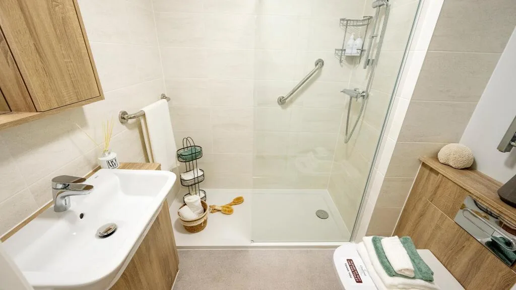 2 bedroom retirement property for rent