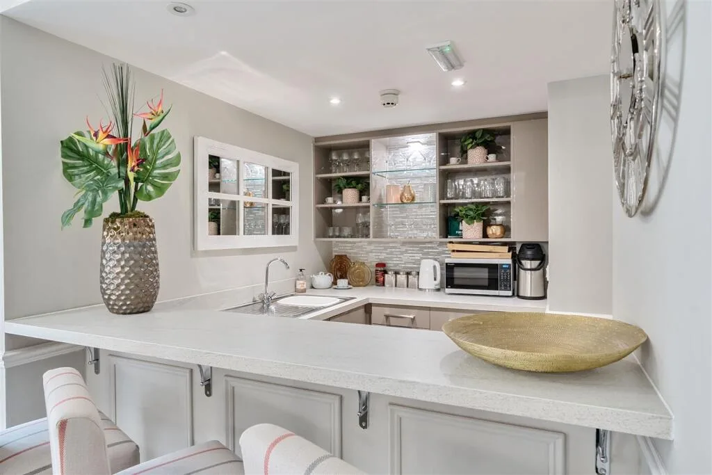 1 bedroom retirement property for rent
