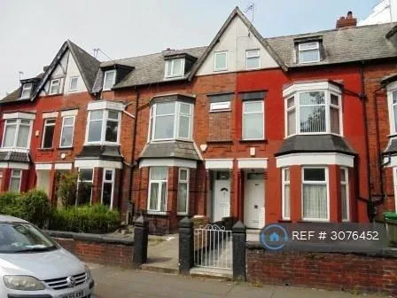 9 bedroom terraced house for rent