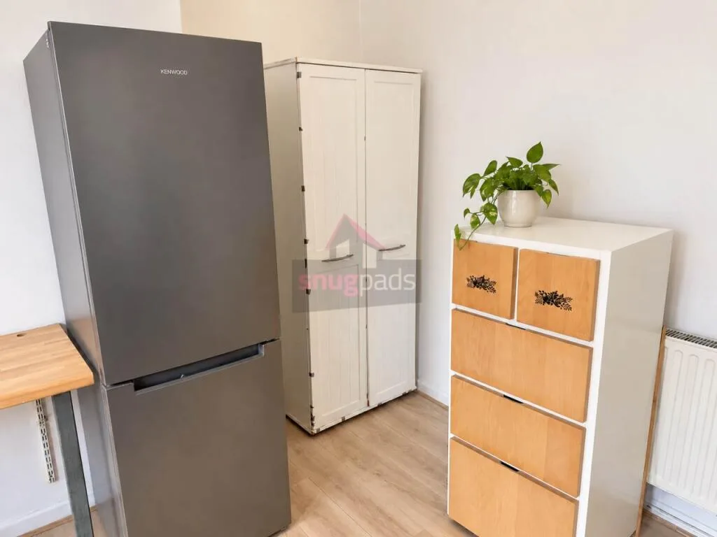 Studio flat for rent