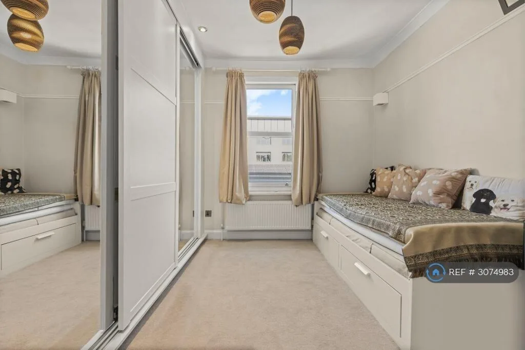 3 bedroom flat for rent