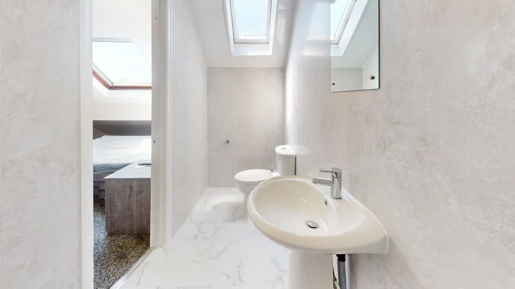 7 bedroom house for rent
