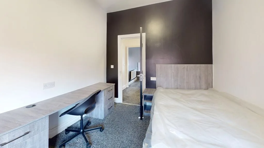 7 bedroom house for rent