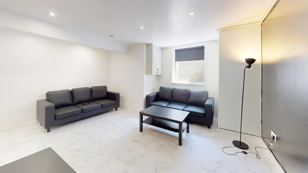 7 bedroom house for rent