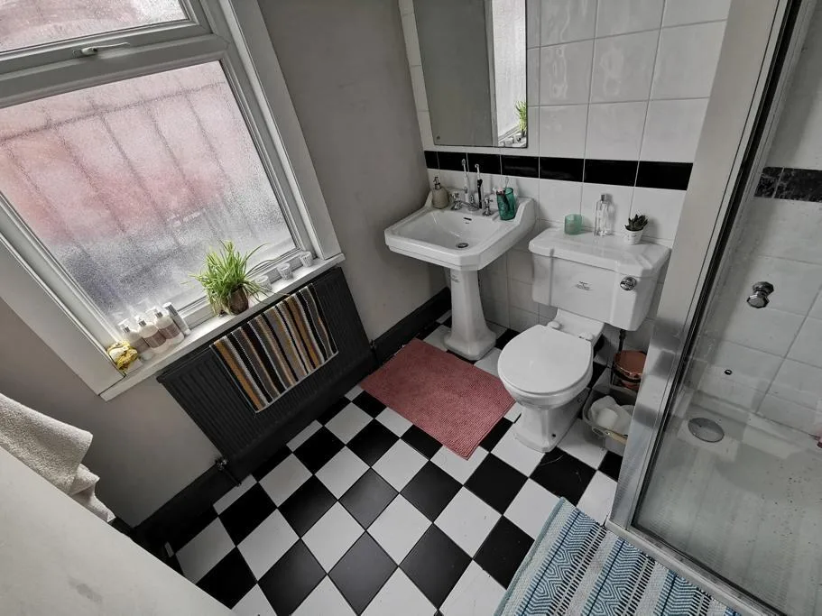 7 bedroom house for rent