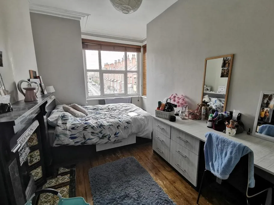 7 bedroom house for rent