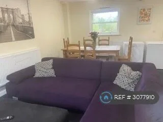 6 bedroom flat for rent