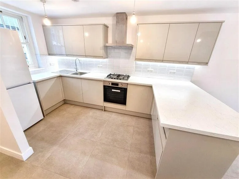 4 bedroom house for rent