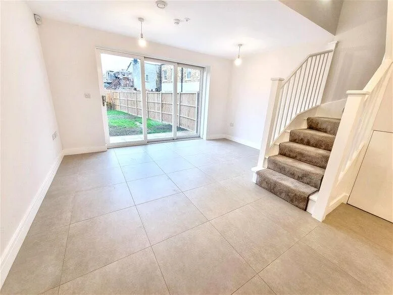 4 bedroom house for rent