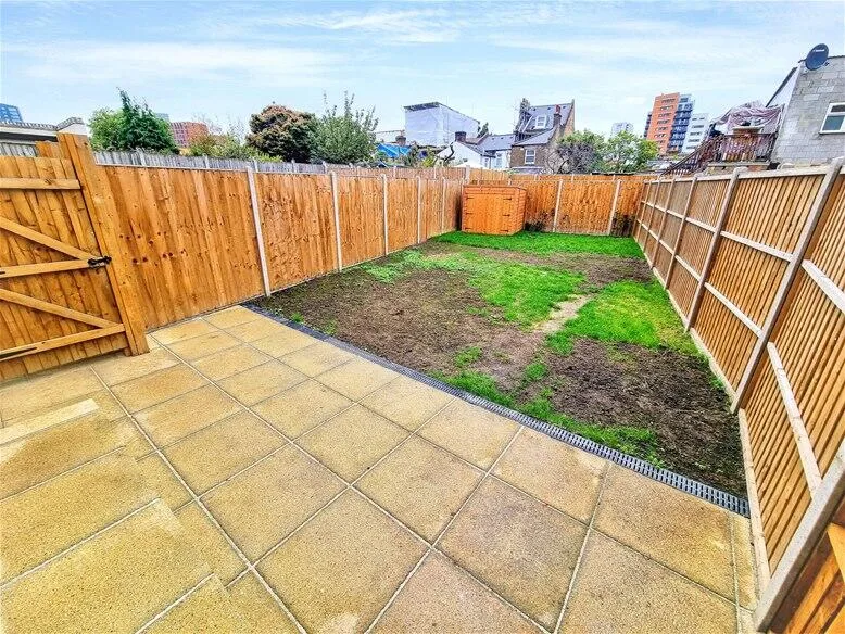 4 bedroom house for rent