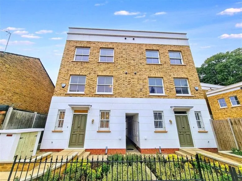 4 bedroom house for rent