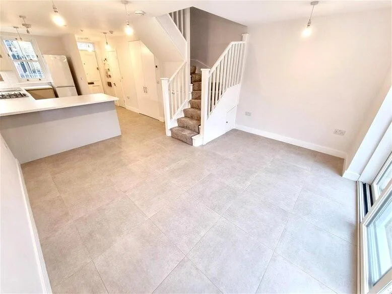 4 bedroom house for rent