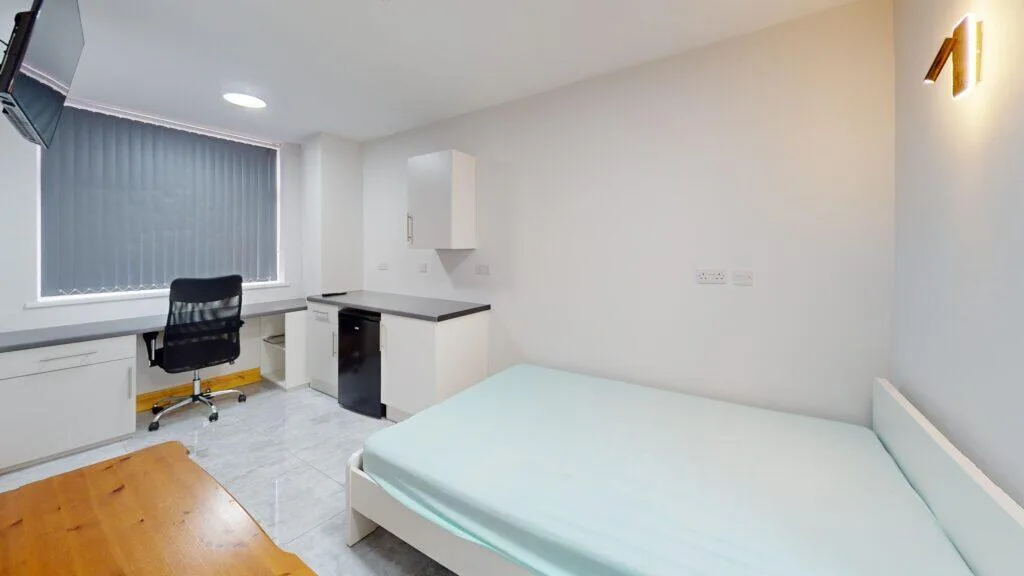 5 bedroom house for rent