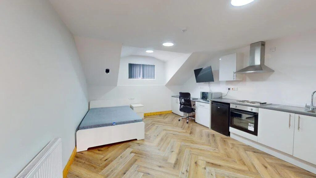 5 bedroom house for rent
