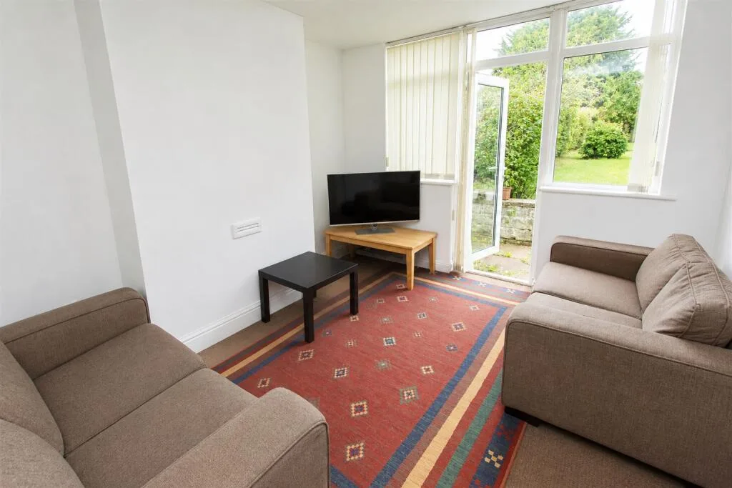 4 bedroom house for rent