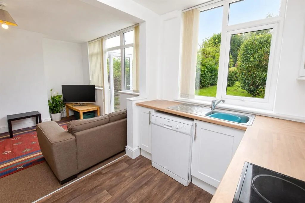 4 bedroom house for rent