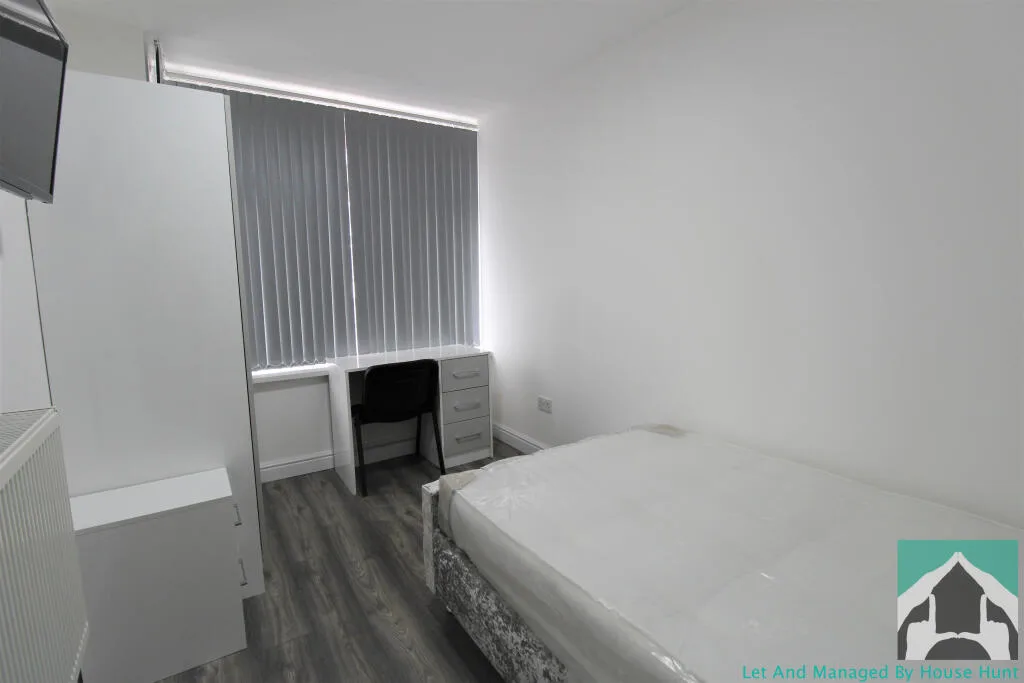 7 bedroom house for rent