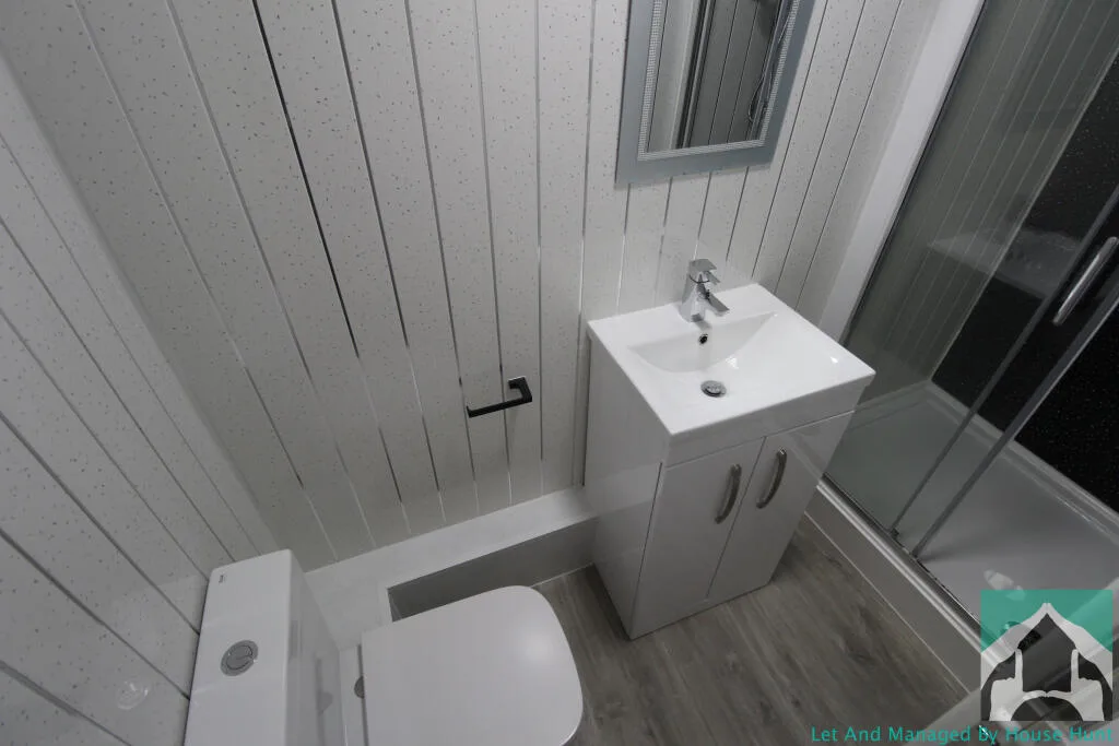 7 bedroom house for rent