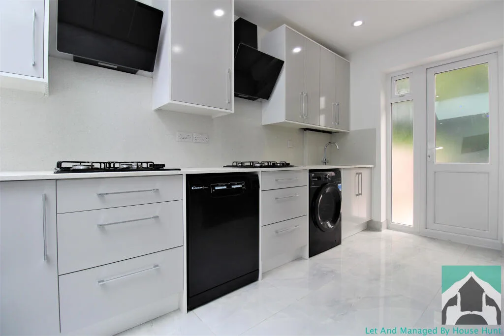 7 bedroom house for rent
